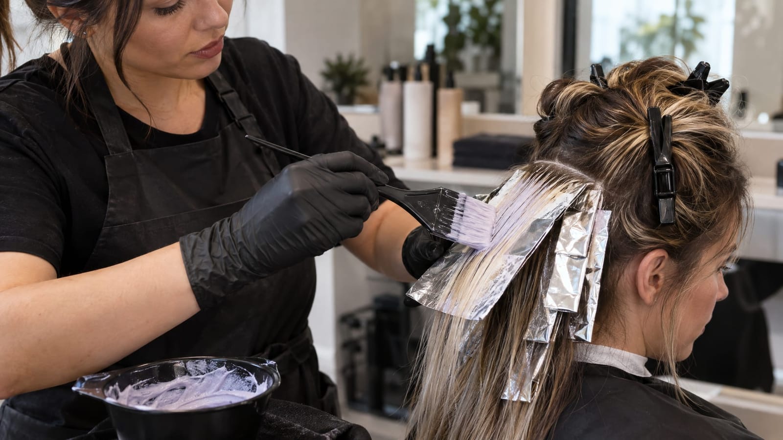What Is Color Cleansing and When Do You Need It Before a Hair Treatment?
